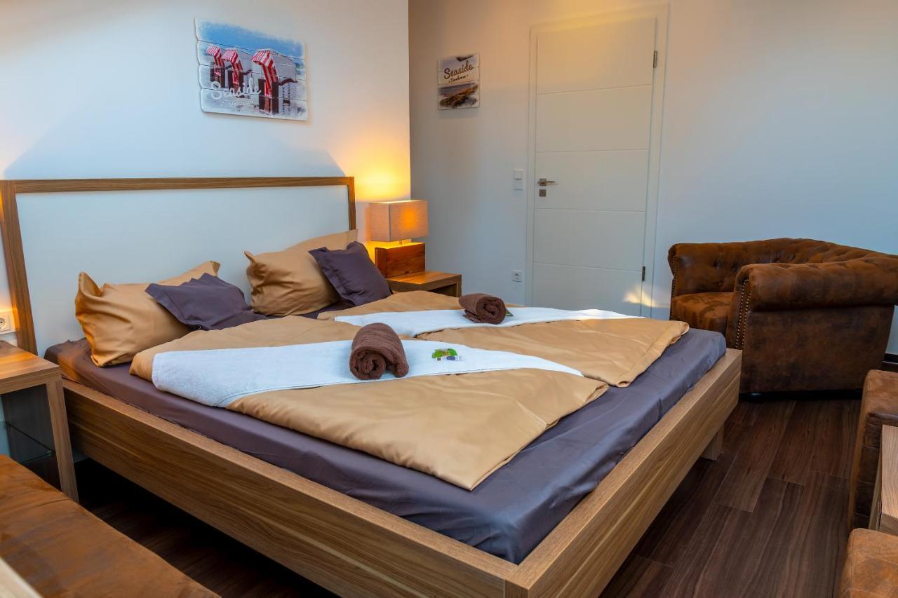 Seaside-Townhouse Aparthotel Timmendorfer Strand Exterior photo
