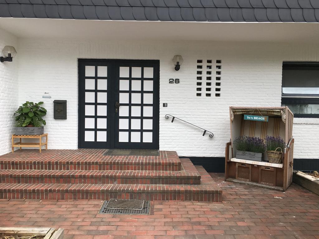 Seaside-Townhouse Aparthotel Timmendorfer Strand Exterior photo